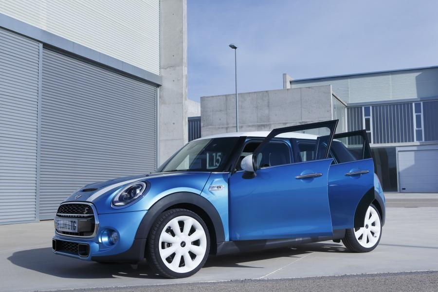  Mini Cooper S 5-Door 2014 года  (фото 51 из 80)